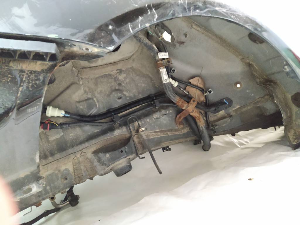 Dart Задняя четверть кузова правая Dodge Dart 2013-2019 68080954AA Dodge Dart 8