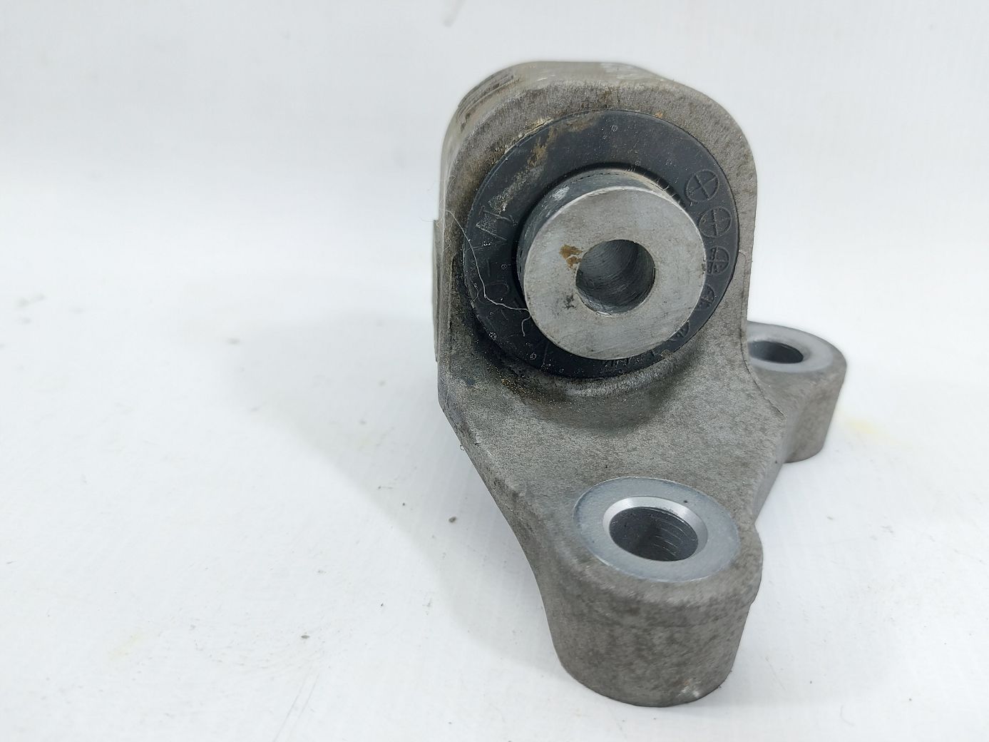 Altima Кронштейн подушки двигуна задній Nissan Altima 2014-2018 113323TS0A Nissan Altima 2