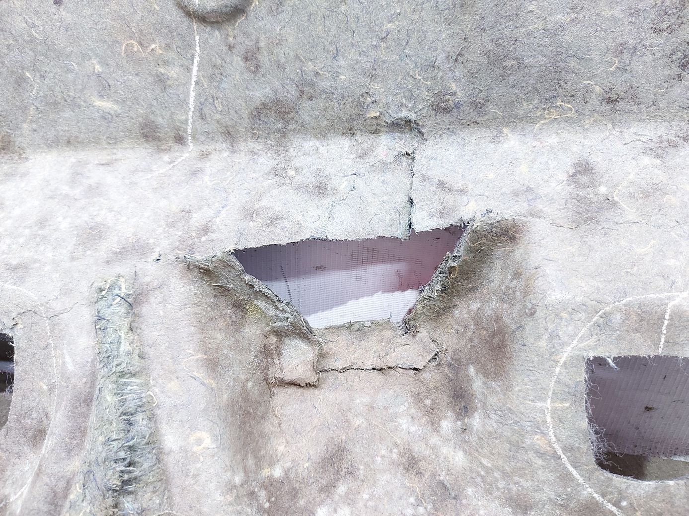 Fiesta sedan Полиця під заднє скло Ford Fiesta sedan 2011-2019 AE8Z5446668AC Ford Fiesta sedan 8