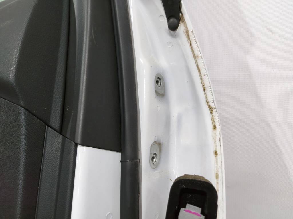 Regal Двері задні ліві в зборі Buick Regal 2011-2017 13469926 Buick Regal 16