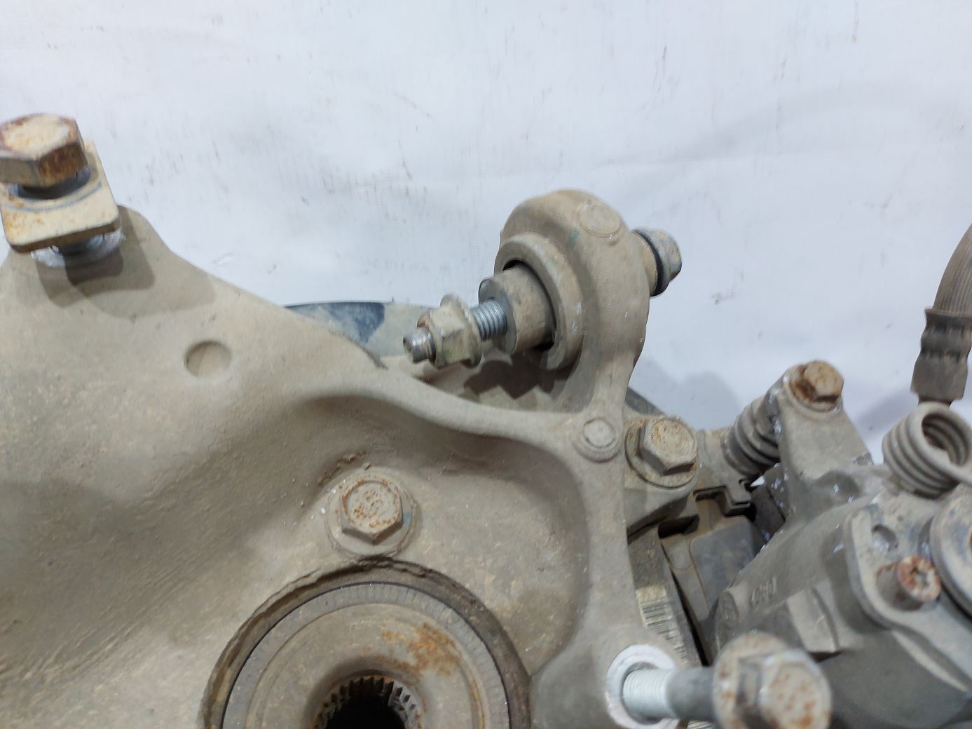 Regal Поворотний кулак задній лівий (у зборі) Buick Regal 2011-2017 23432048 Buick Regal 3