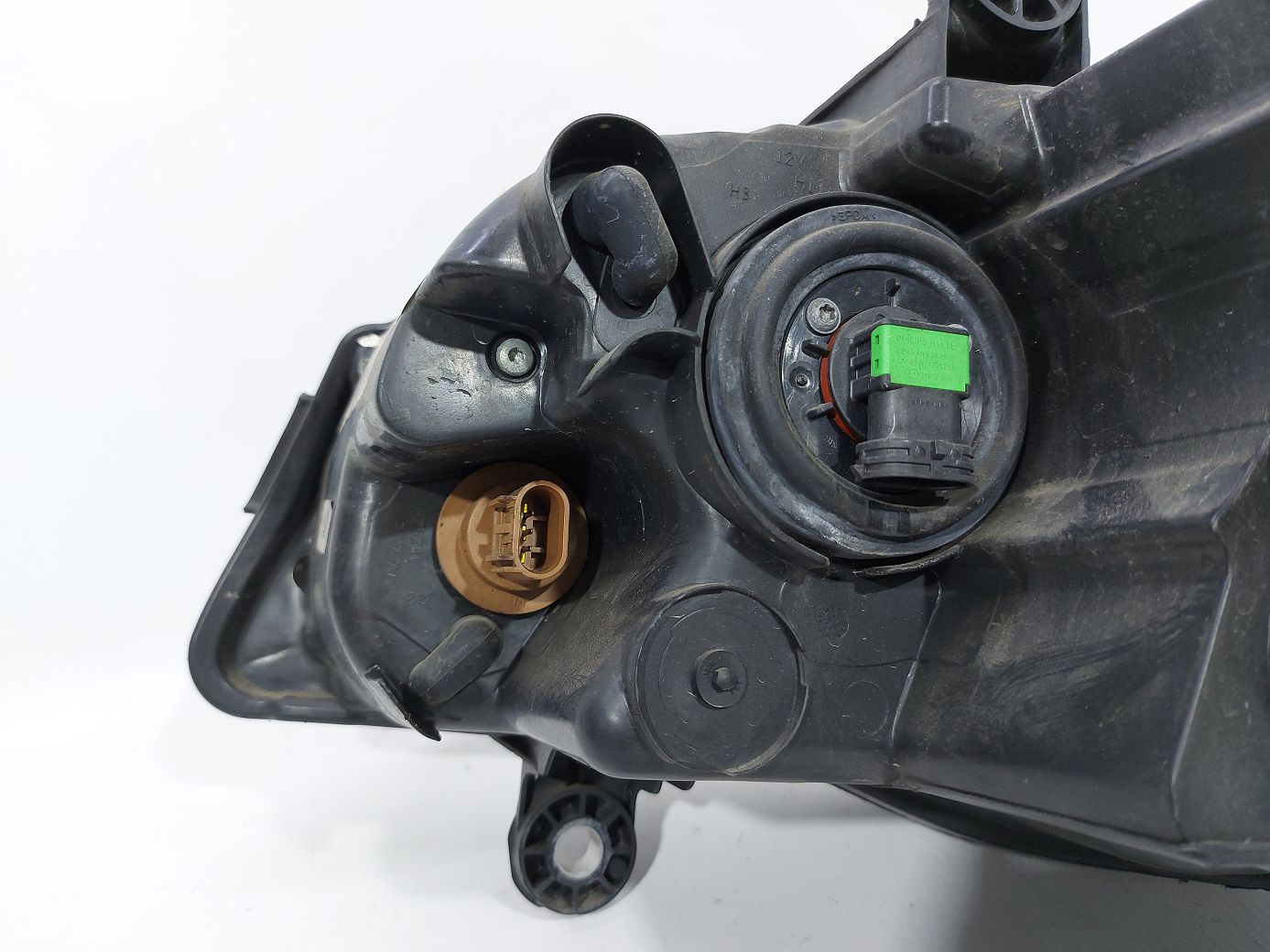 Товари з дефектами Фара передня права (подряпини, потертості) Dodge Grand Caravan 2014-2020 68206500AE Dodge Grand Caravan 8 Товари з дефектами Фара передня права (подряпини, потертості) Dodge Grand Caravan 2014-2020 68206500AE Dodge Grand Caravan 8