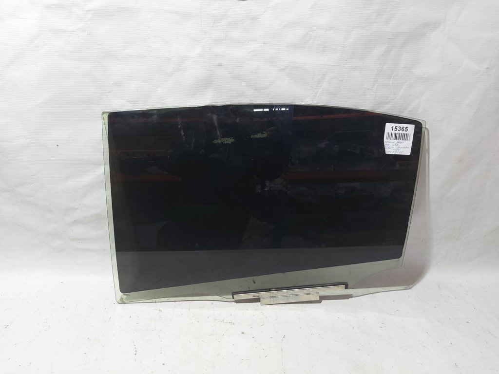 Impreza. Скло дверей задньої лівої Subaru Impreza 2012-2014 62011FJ010 Subaru Impreza