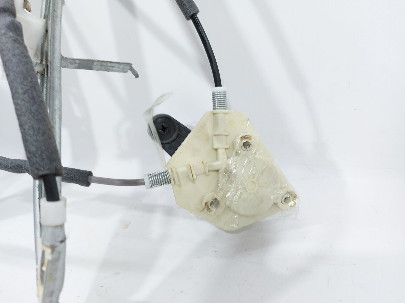 Compass Стеклоподъемник двери передней правой Jeep Compass 2008-2017 68025464AA Jeep Compass 9