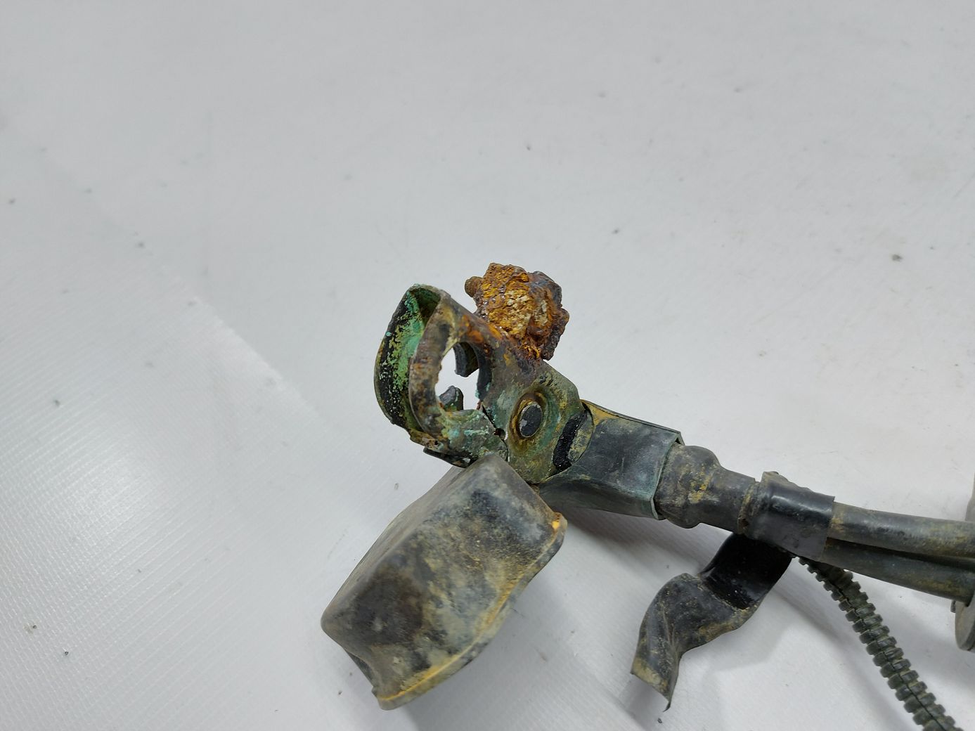 Equinox Клемма минусовая Chevrolet Equinox 2011-2015 20955244 Chevrolet Equinox 3