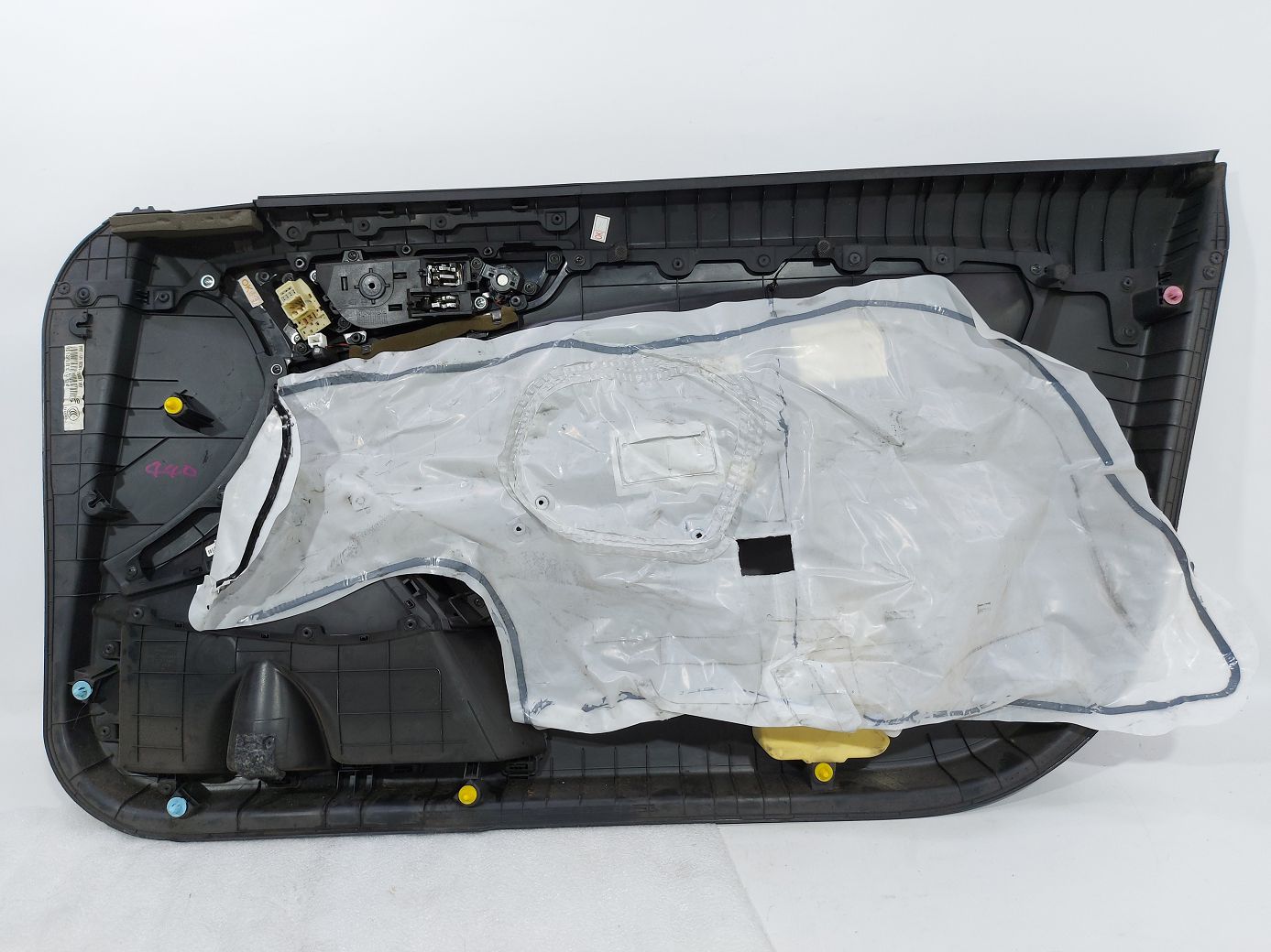 Veloster Карта двери передней левой (черная) (без кожи, без ткани) Hyundai Veloster 2012 823072V010RY Hyundai Veloster 6