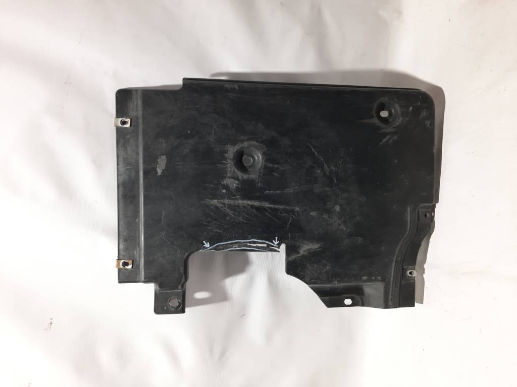 Ats Захист днища задній правий Cadillac ATS 2016 22971716 Cadillac ATS 10