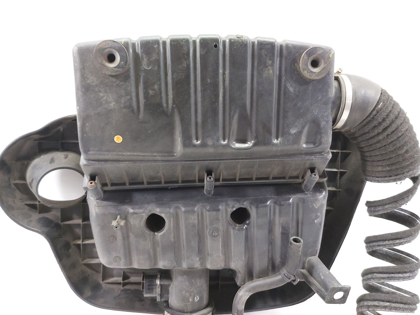 Hhr Декоративна кришка двигуна з корпусом повітряного фільтра Chevrolet HHR 2006-2011 25779034 Chevrolet HHR 4