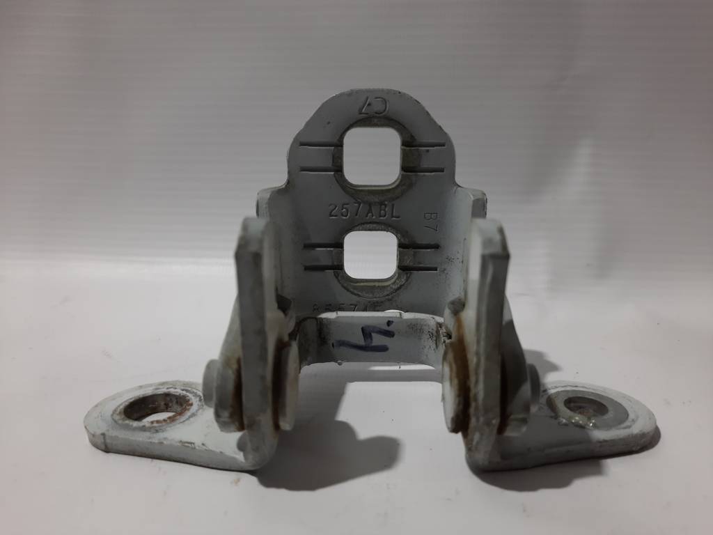 Patriot Петля дверей передньої/задньої правої верхня Jeep Patriot 2007-2017 5074256AB Jeep Patriot 22