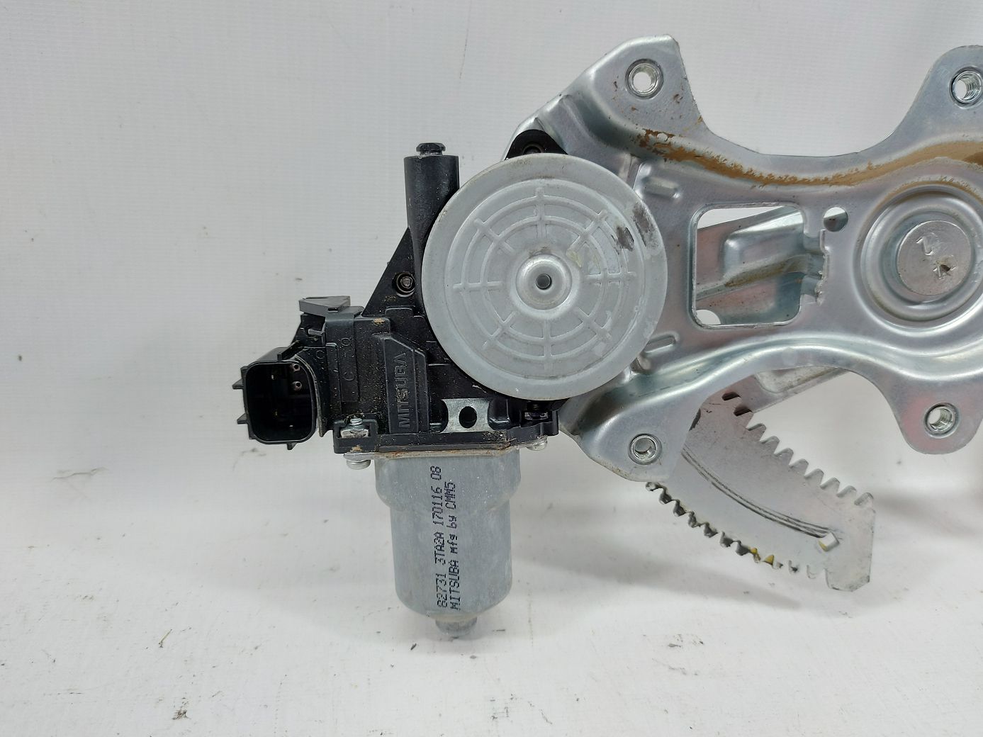 Sentra Склопідйомник двері задньої лівої Nissan Sentra 2014-2019 827214KH0B Nissan Sentra 4