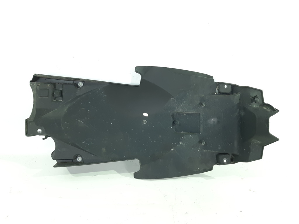 R 1200 r. Задній підкрилок BMW R1200 R 2011-2014 46627697191 BMW R1200 R