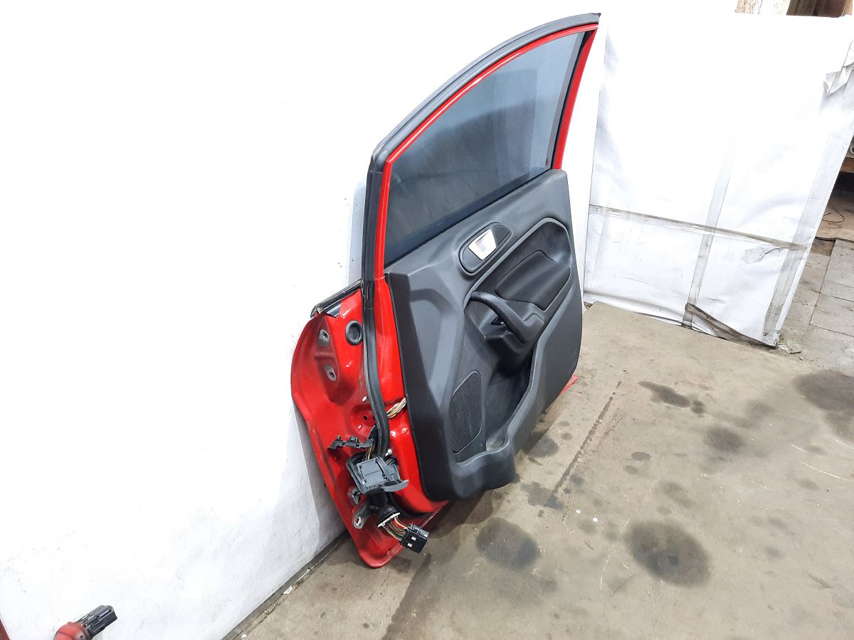 Fiesta sedan Дверь передняя правая Ford Fiesta sedan 2011-2019 D2BZ5420124B Ford Fiesta sedan 7