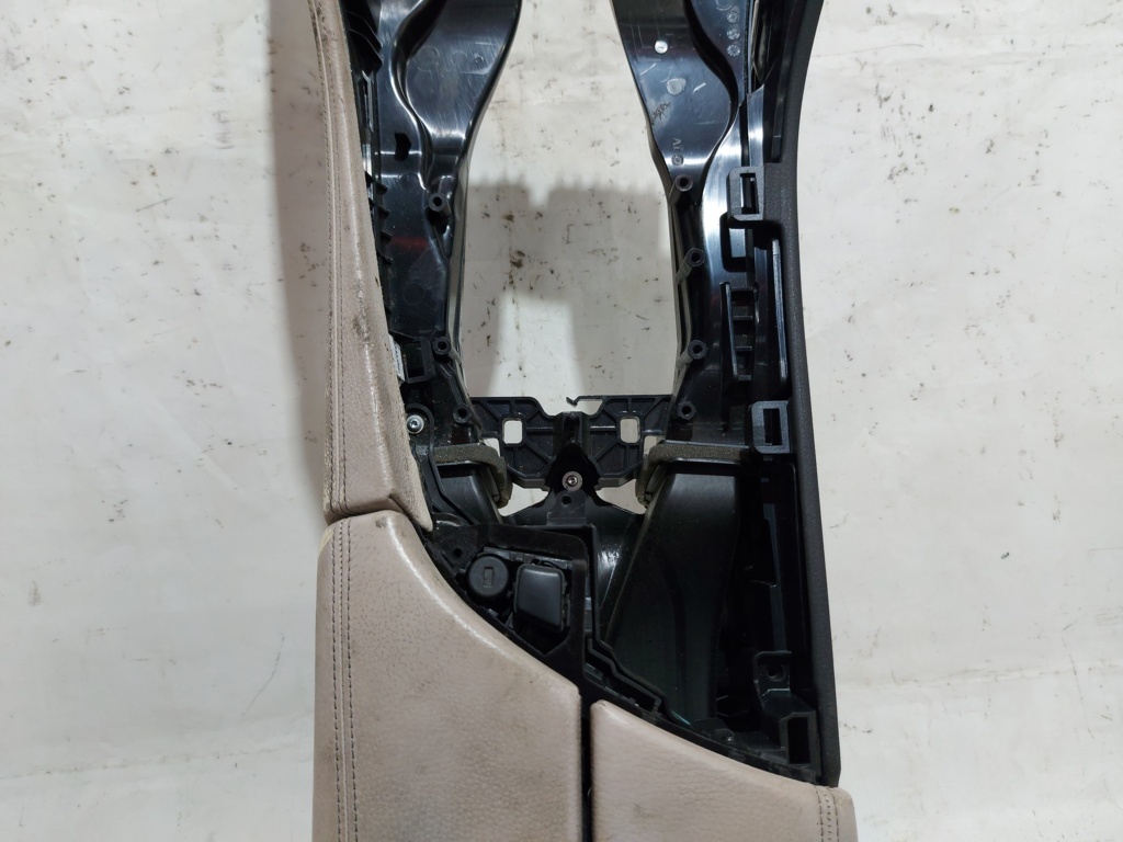 5 series Центральна консоль BMW 5 series 2012-2016 51169288908 BMW 5 series 4
