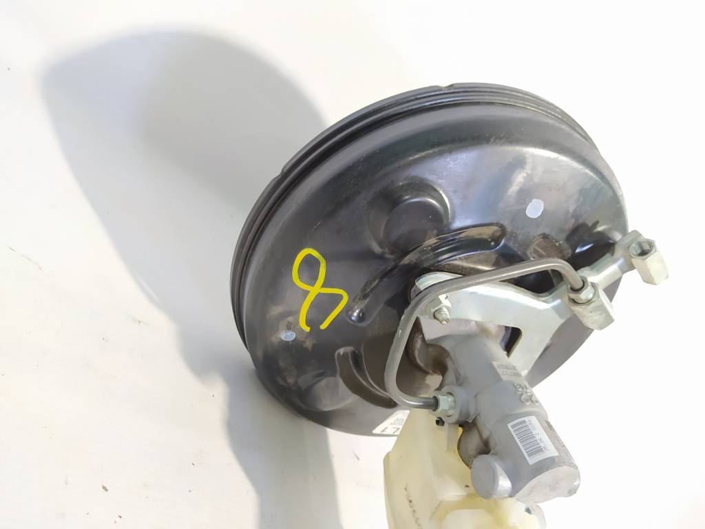 Головний гальмівний циліндр Toyota Camry `2015-2018 4461006761 Toyota Camry 12 Головний гальмівний циліндр Toyota Camry `2015-2018 4461006761 Toyota Camry 12