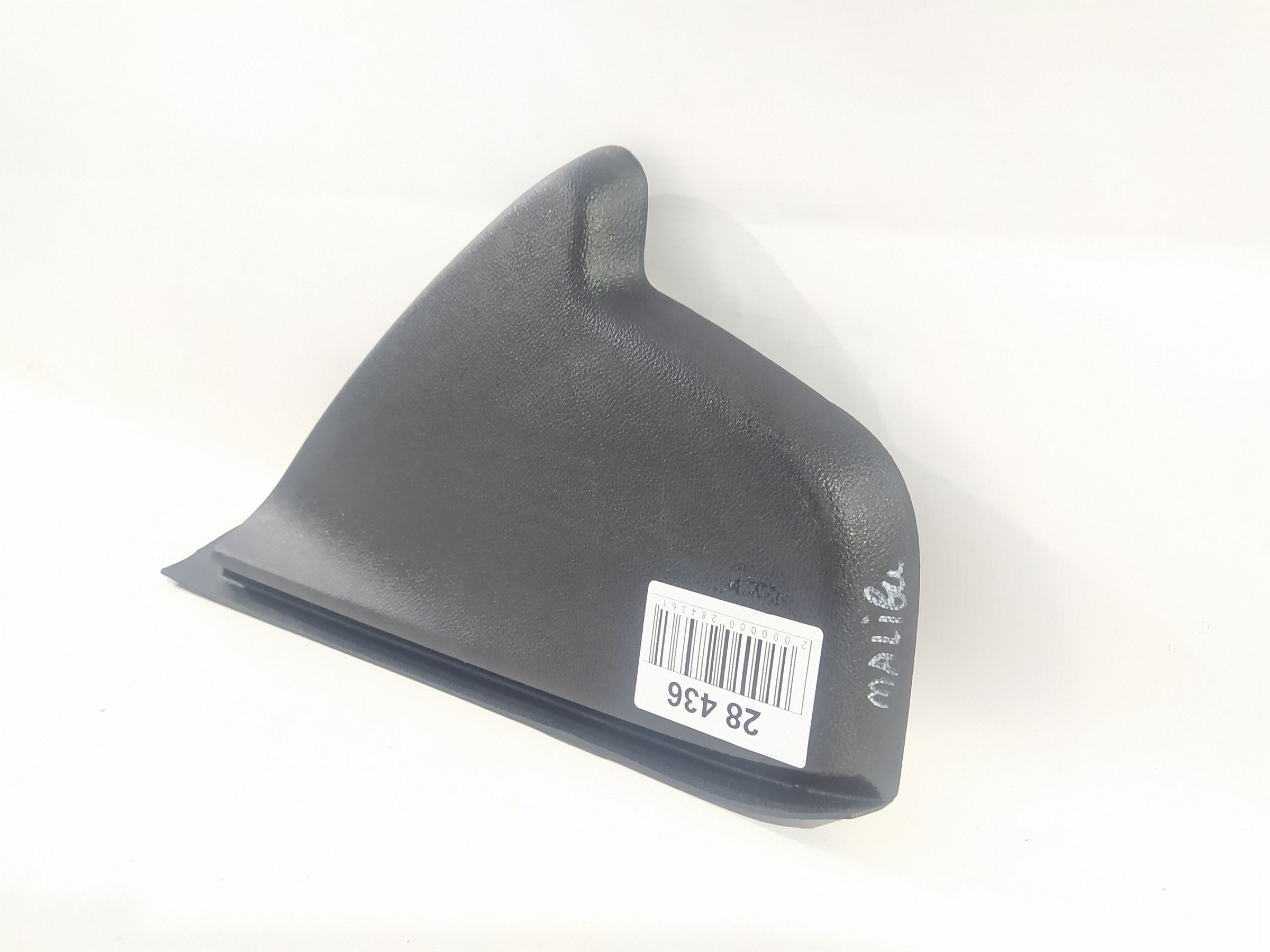 Malibu Накладка торпеды боковая правая Chevrolet Malibu 2013-2016 22878630 Chevrolet Malibu 8