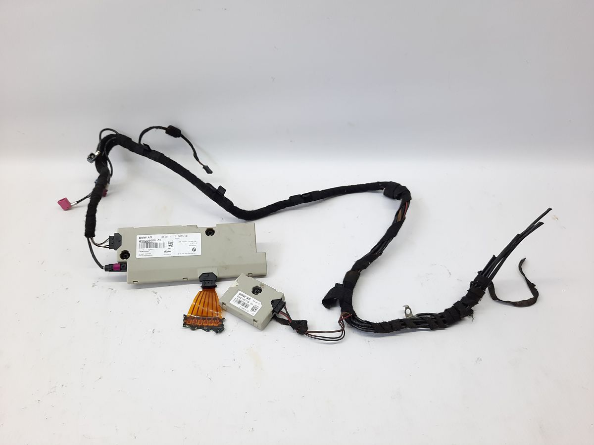 5 series. Підсилювач антени BMW 5 series 2011 av9229006 BMW 5 series