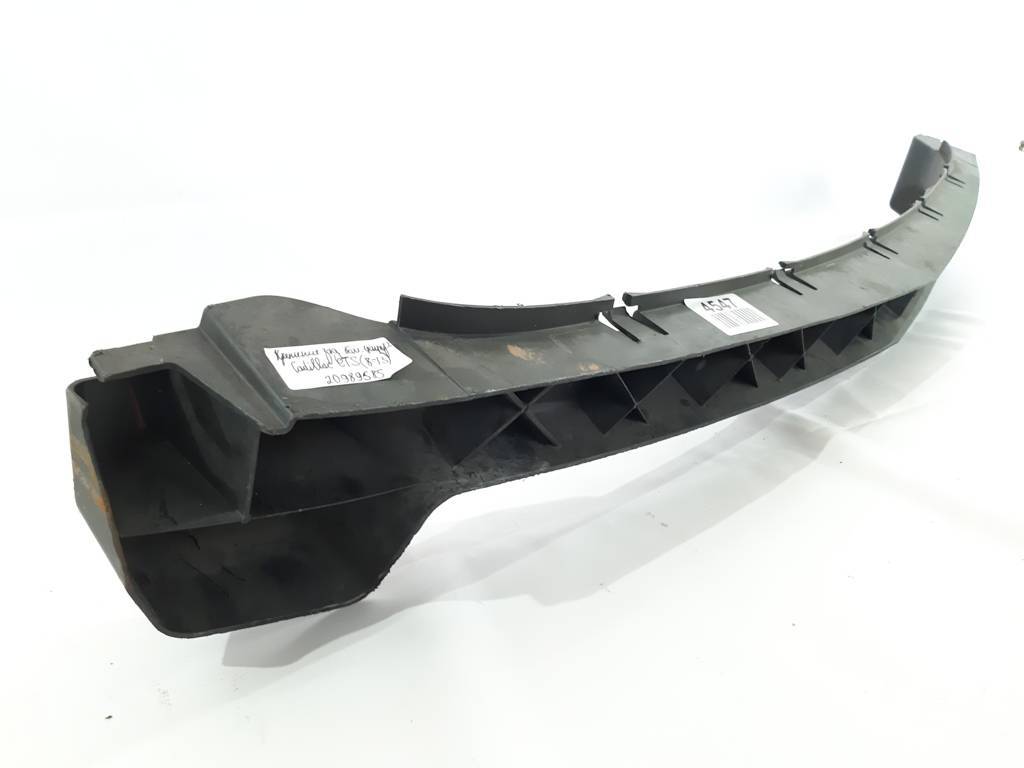 Cts Кріплення заднього бампера центральне Cadillac CTS 2008-2013 20989585 Cadillac CTS 4