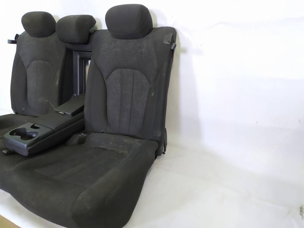 200s Сидіння заднє Chrysler 200 S 2015-2017 6AF00DX9AC Chrysler 200 S 3