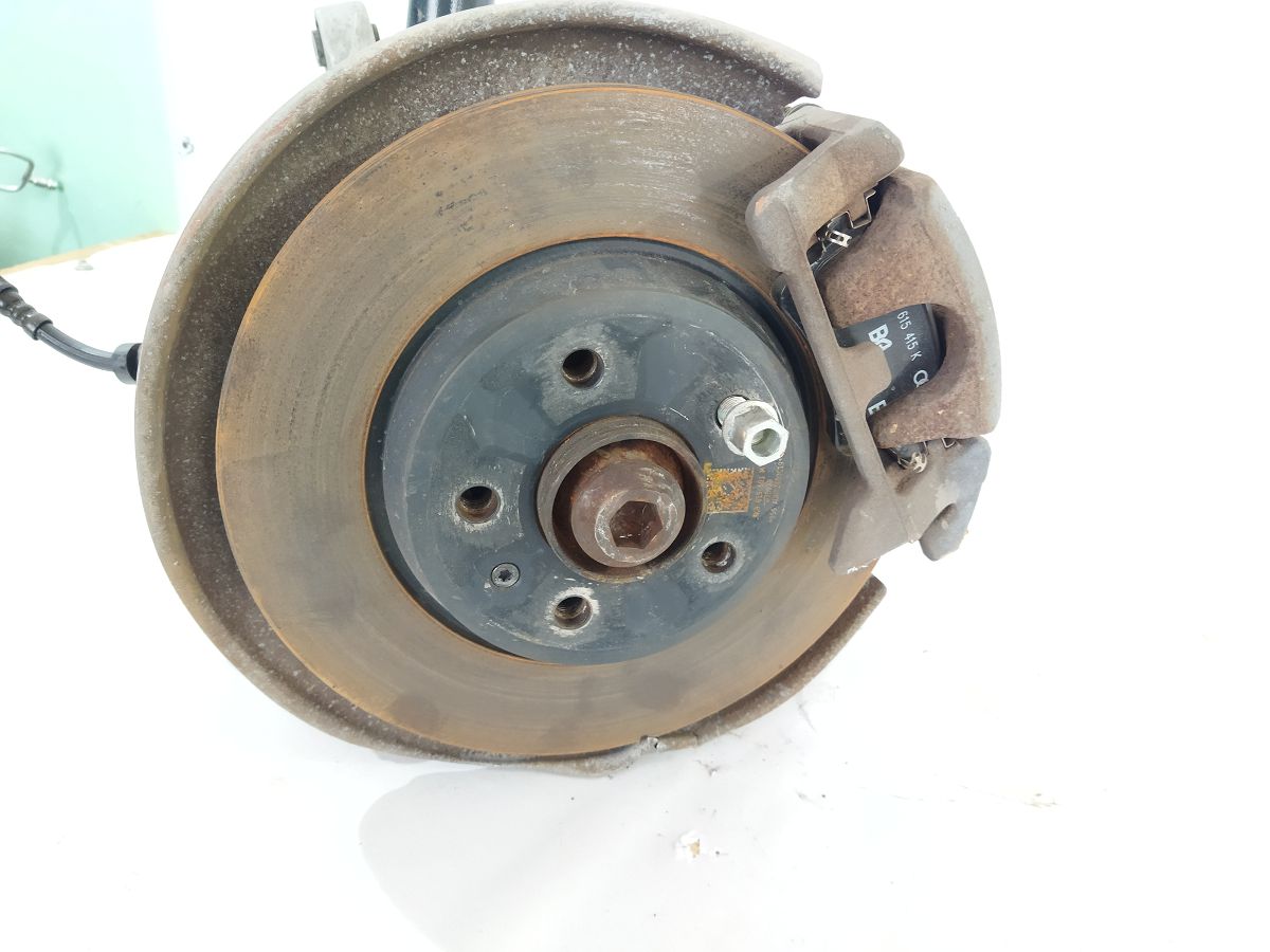 A4 Цапфа задня права Audi A4 2009-2016 8K0505432AR Audi A4 14