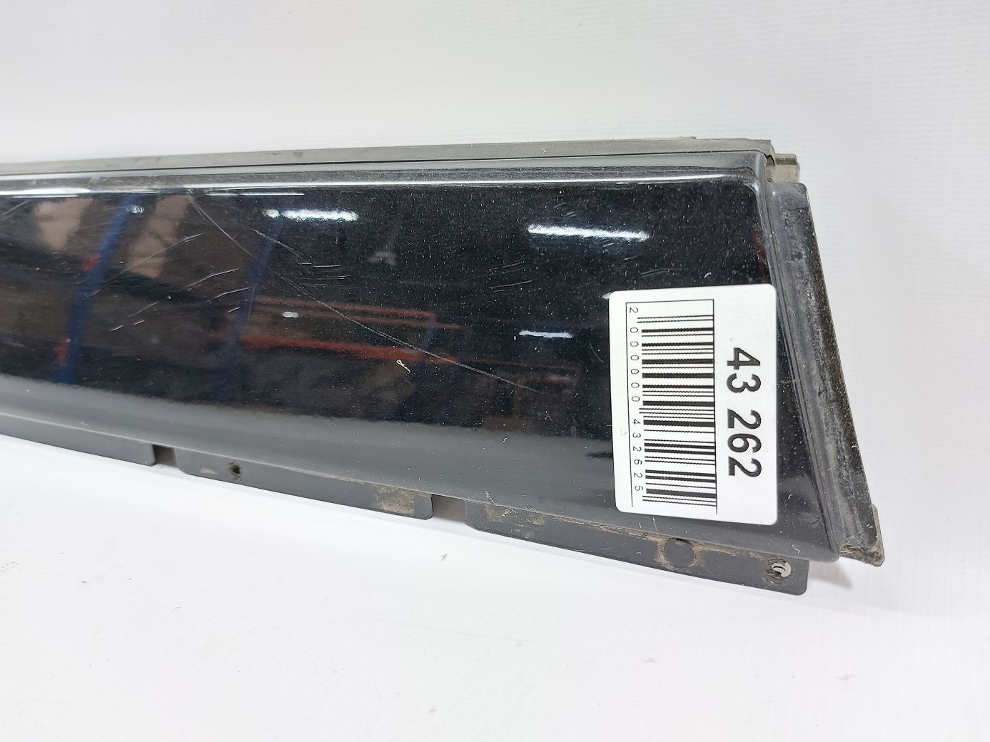 Volt Молдинг двері передньої правої верхній зовнішній (чорний глянець) Chevrolet Volt 2011-2015 22884396 Chevrolet Volt 3