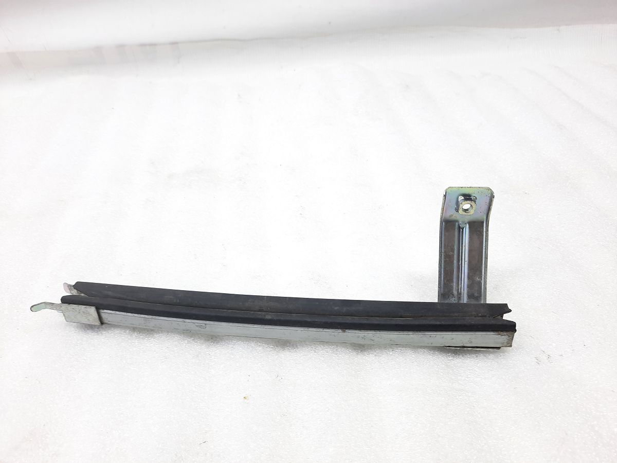 Altima Направляющая стекла двери передней правой (салазки) задняя Nissan Altima 2013-2018 803863TA0A Nissan Altima 3