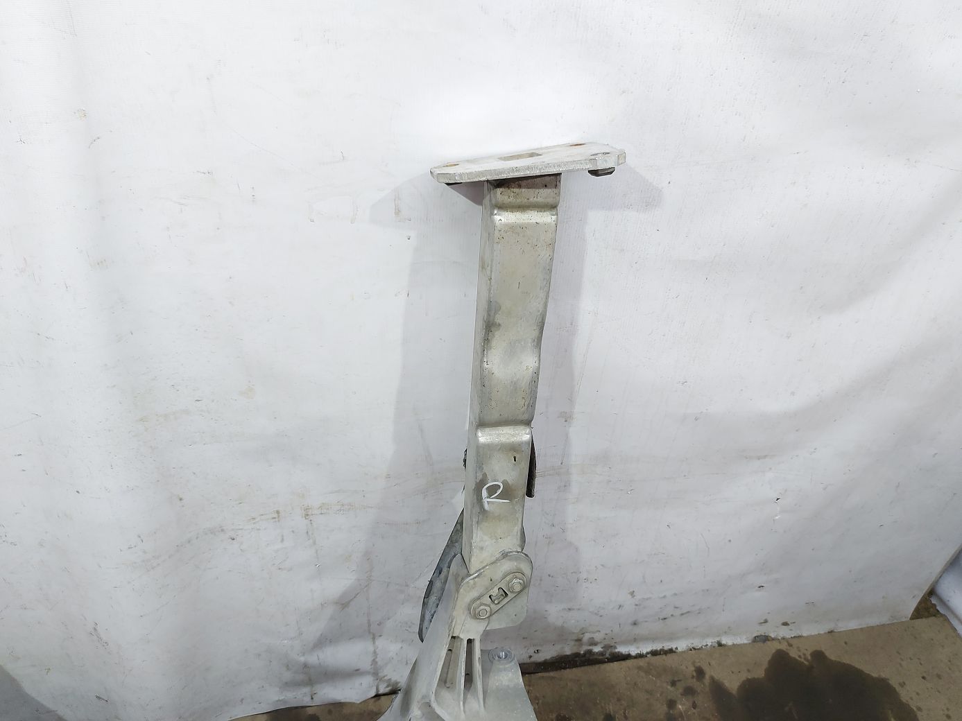 Dart Підрамник передньої підвіски Dodge Dart 2013-2019 68080592AE Dodge Dart 24