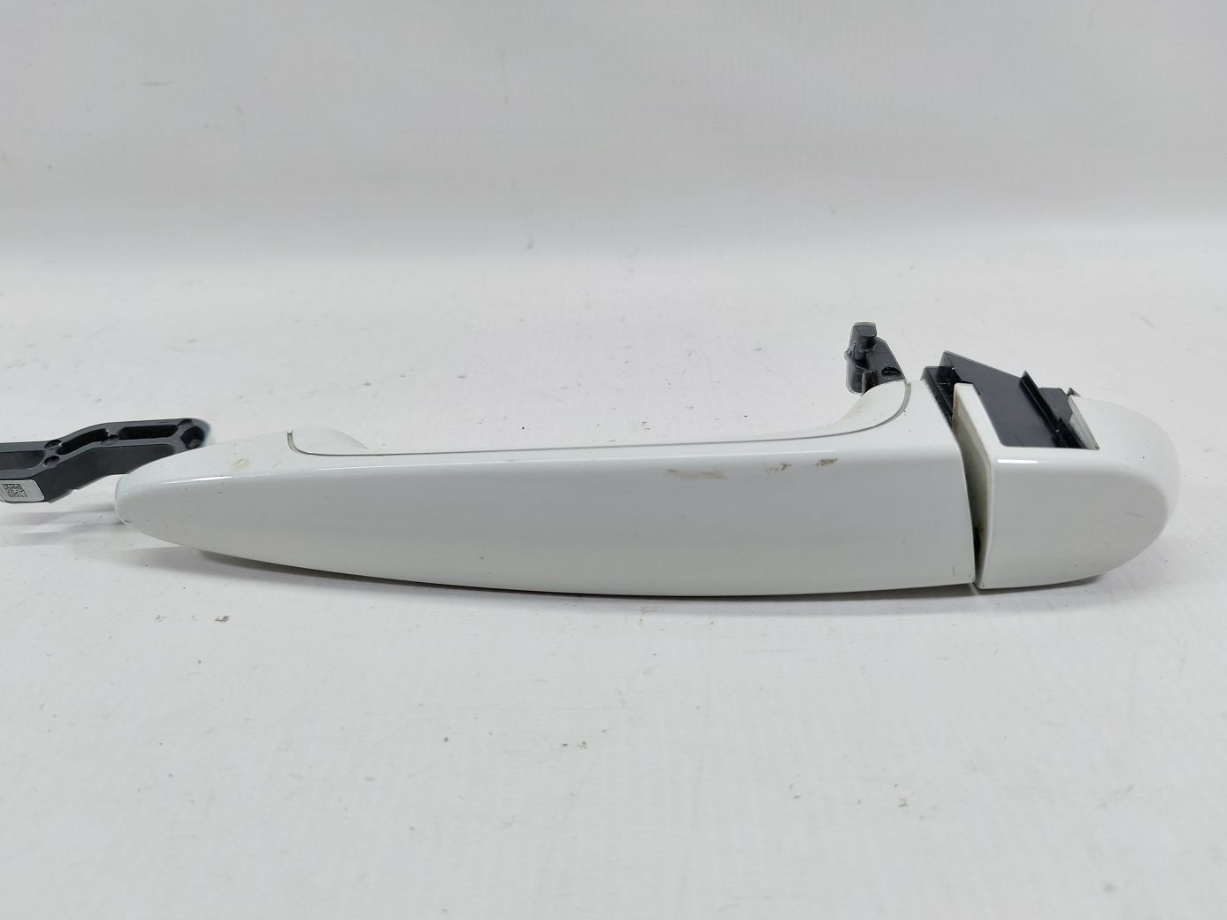 328i xdrive Ручка дверей задньої правої зовнішня (біла) BMW 328i xDrive 2009-2015 51217207562 BMW 328i xDrive 2