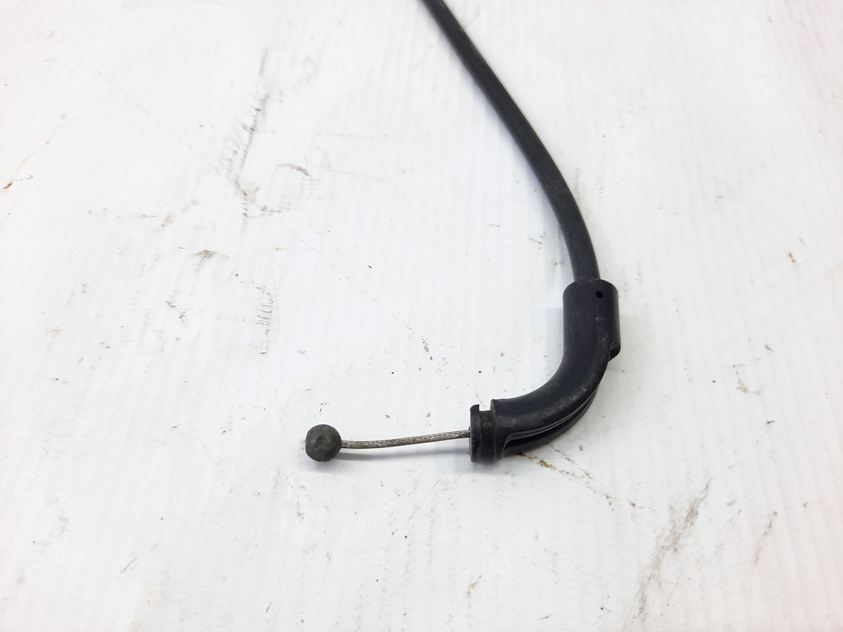 7 series Трос відкриття капота правого замку BMW 7 2012 B0040Z0008 BMW 7 2