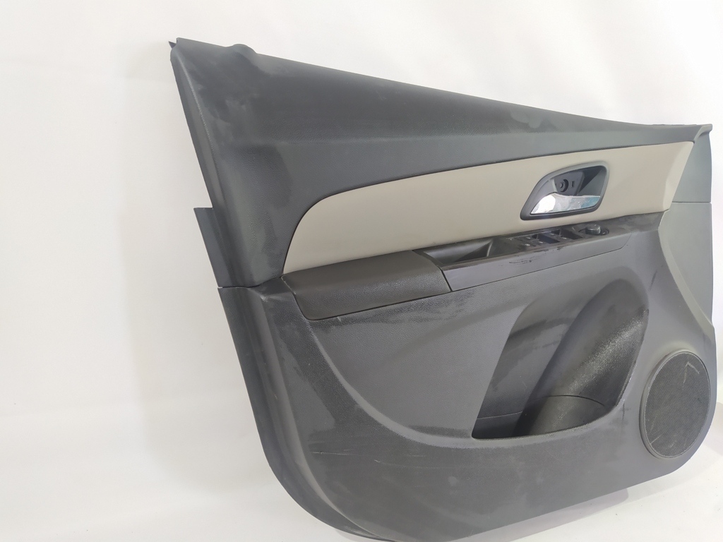 Cruze Карта двери передней левой Chevrolet Cruze 2011-2014 95319512 Chevrolet Cruze 3