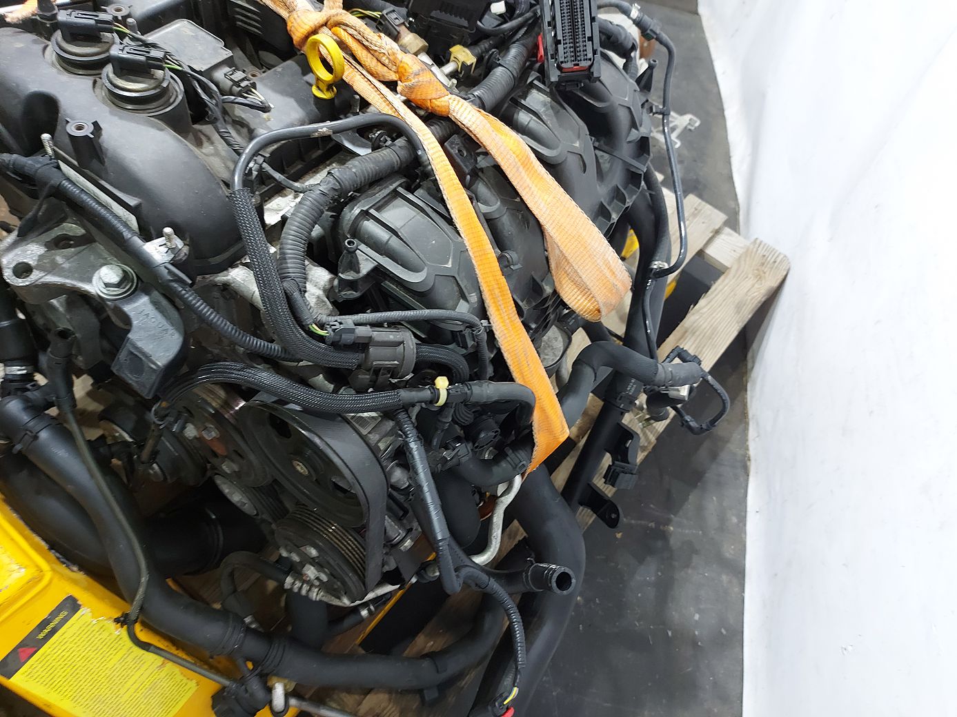 Xf Двигатель (голый) 2L turbo Jaguar XF 2013 C2D43828 Jaguar XF 5