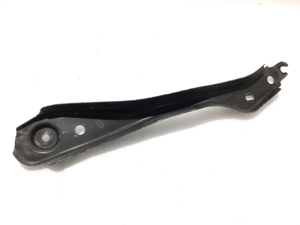 Ats Кронштейн задньої підвіски передній лівий Cadillac ATS 2013-2019 20755801 Cadillac ATS 7