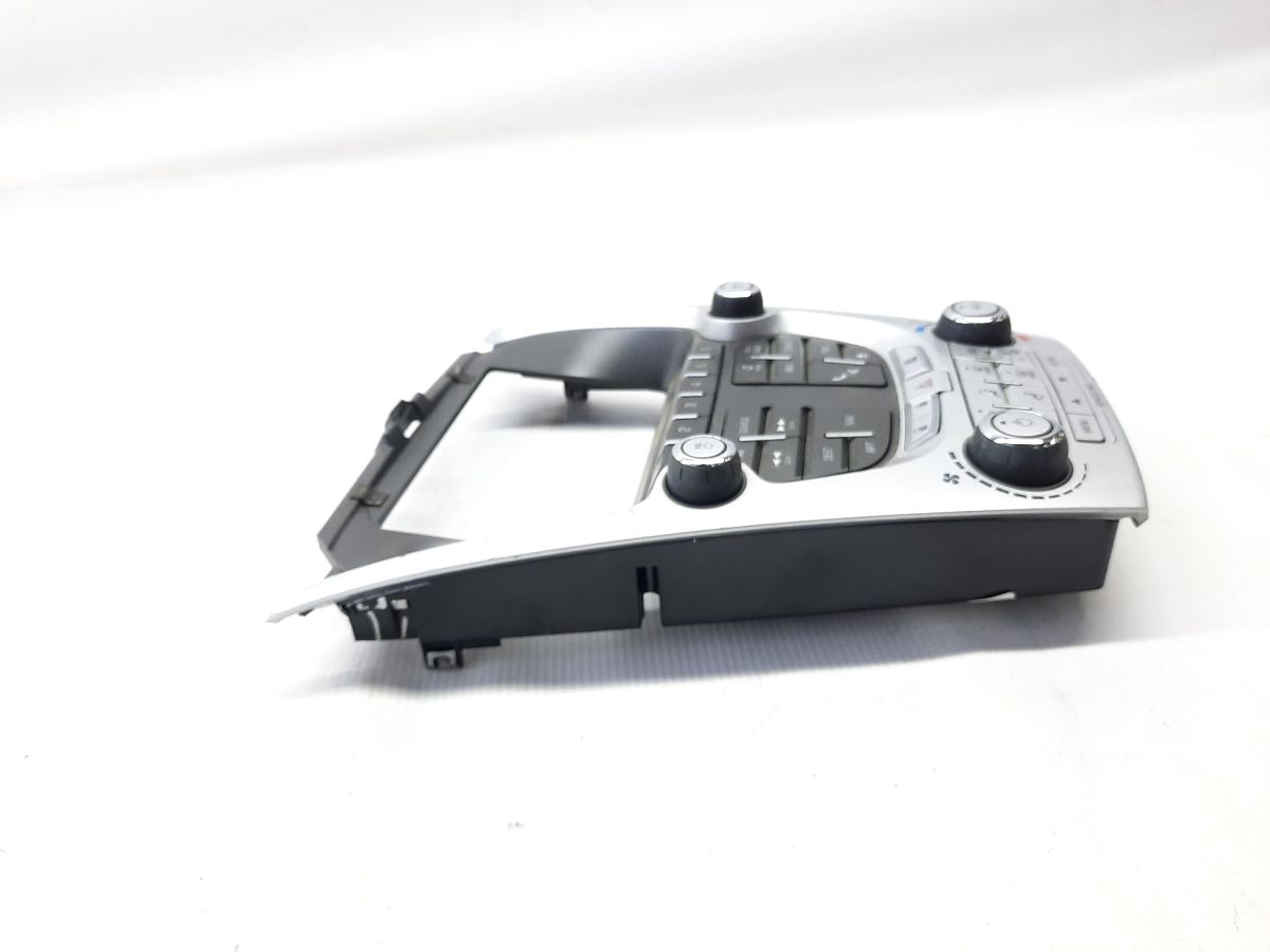 Equinox Кнопки керування клімат-контролем Chevrolet Equinox 2012-2015 23450889 Chevrolet Equinox 3