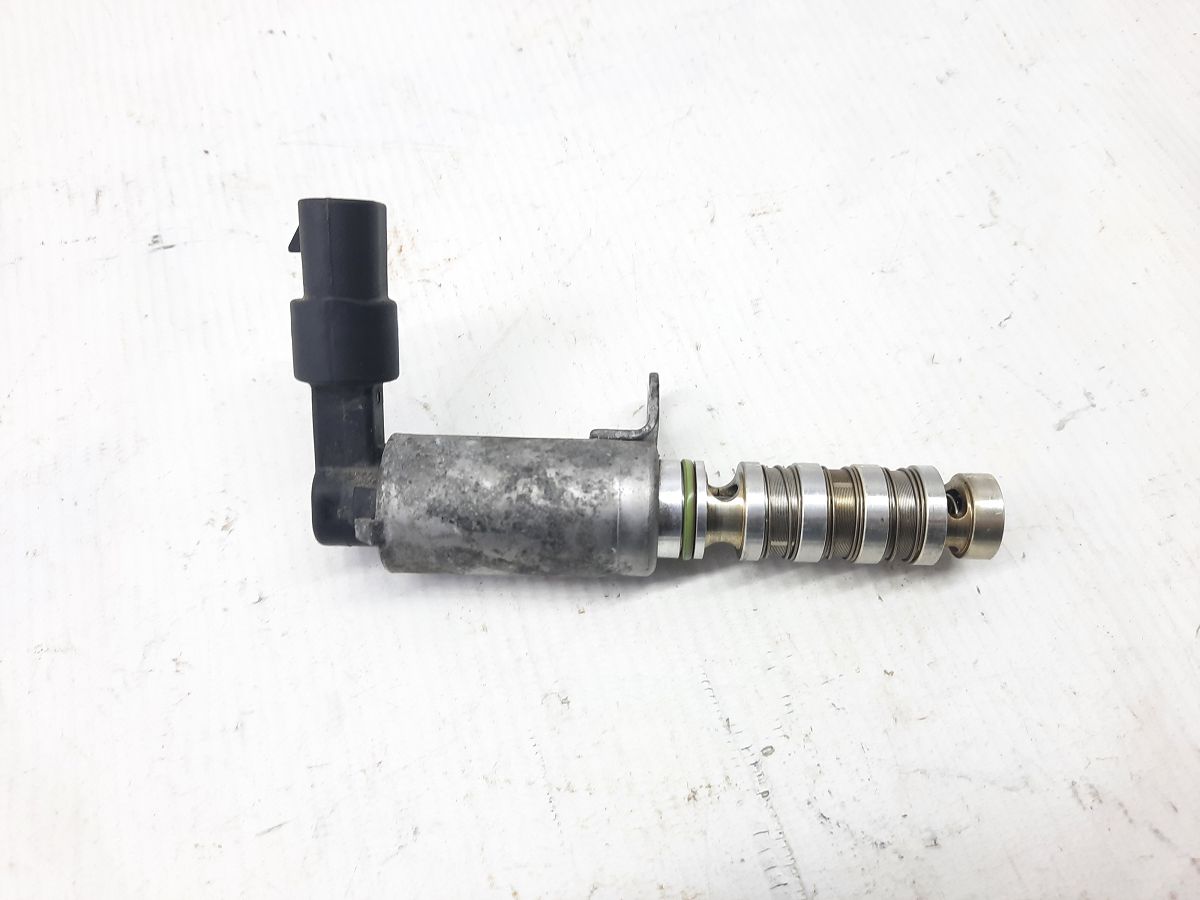 Датчики тиску масла двигуна Датчик тиску масла двигуна Hyundai Elantra 2012-2020 243752E100 2