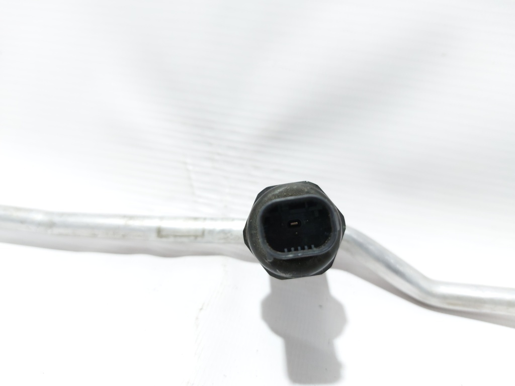 5 series Трубка кондиціонера подачі на осушувач BMW 5 series 2010-2017 64539120003 BMW 5 series 5