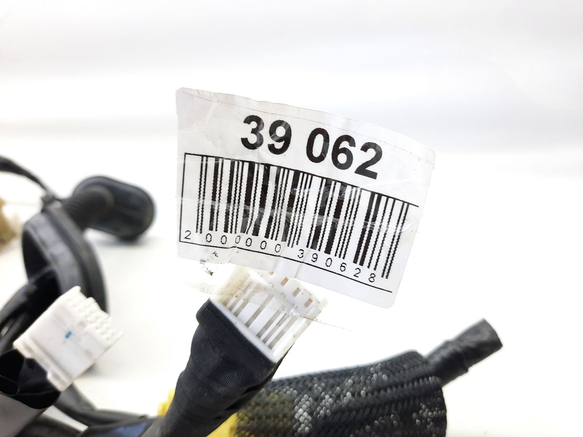 Altima Проводка двери передней правой Nissan Altima 2015 241243TA0A Nissan Altima 4