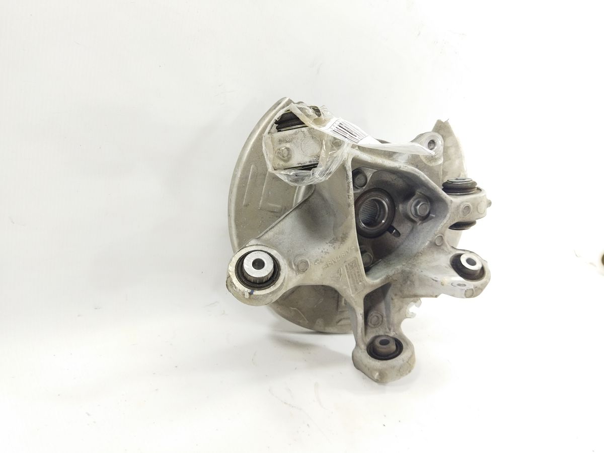 Model 3 Цапфа задняя левая Tesla Model 3 2018-2024 104441100F Tesla Model 3 3