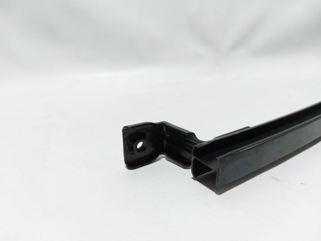 3 Направляющая стекла двери задней правой Mazda 3 2014-2018 BHN972602A Mazda 3 6