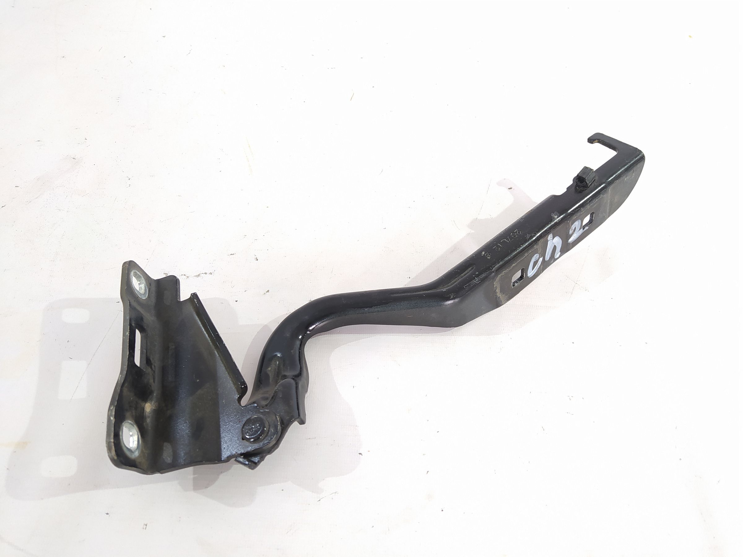 Dart Петля капота ліва Dodge Dart 2013-2019 68082131AA Dodge Dart 7