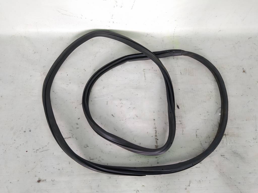 Altima. Ущільнювальна гумка отвору дверей задньої правої Nissan Altima 2015-2018 769239HT1A Nissan Altima Altima. Ущільнювальна гумка отвору дверей задньої правої Nissan Altima 2015-2018 769239HT1A Nissan Altima