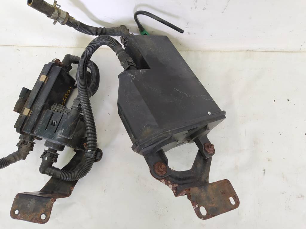 Forester Каністра системи рециркуляції парів бензину Subaru Forester 2012-2020 42035FJ010 Subaru Forester 4 Forester Каністра системи рециркуляції парів бензину Subaru Forester 2012-2020 42035FJ010 Subaru Forester 4