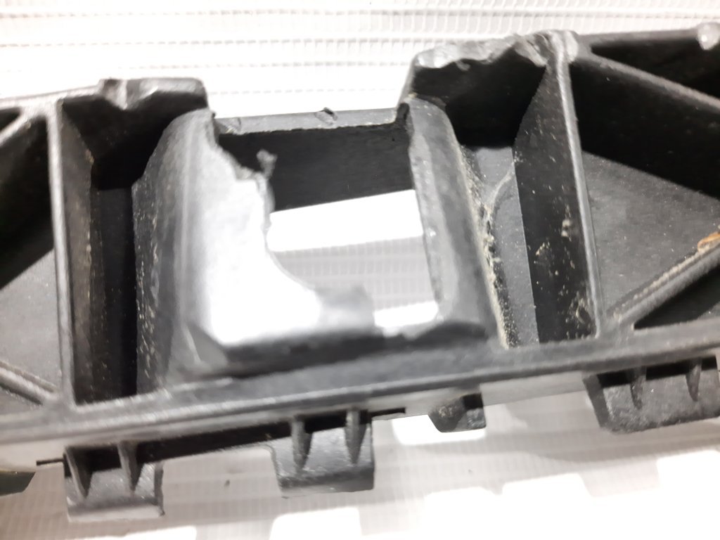 Elantra Крепление бампера заднего левое Hyundai Elantra 2011-2013 866413X000 Hyundai Elantra 7