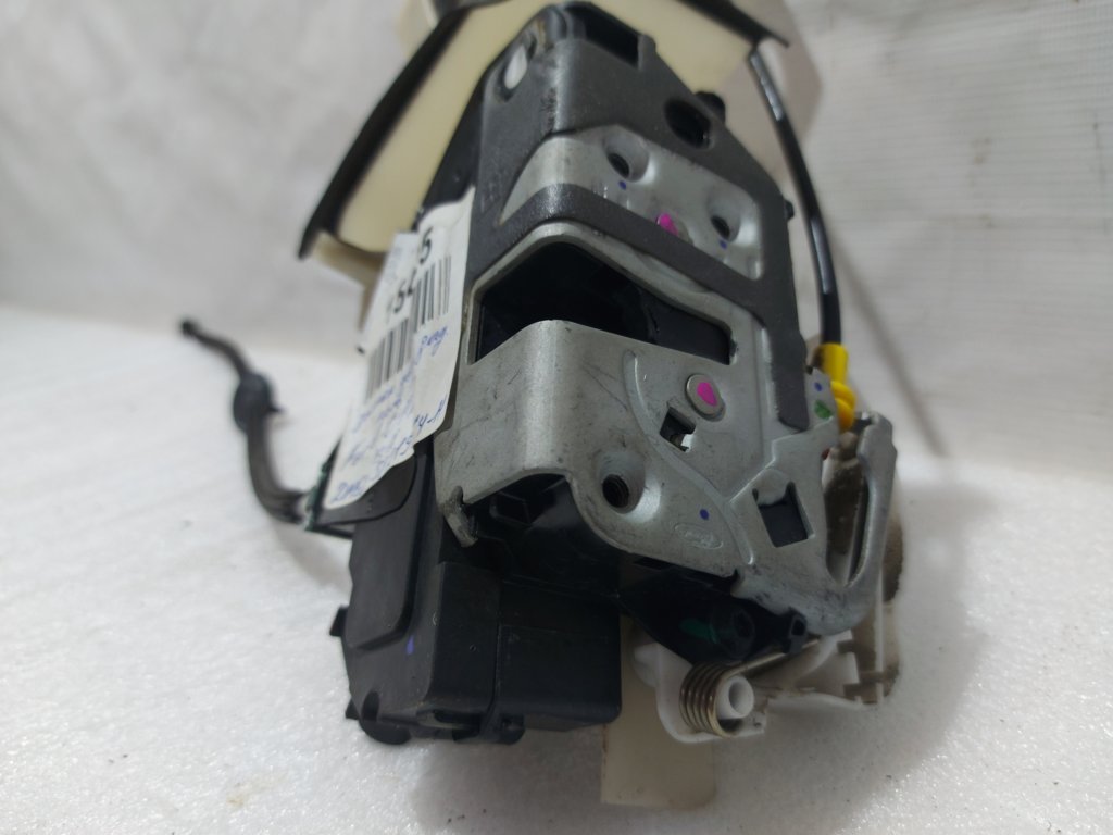 C-max Замок двери задней правой Ford C-Max 2016-2018 DM5Z58264A26H Ford C-Max 2