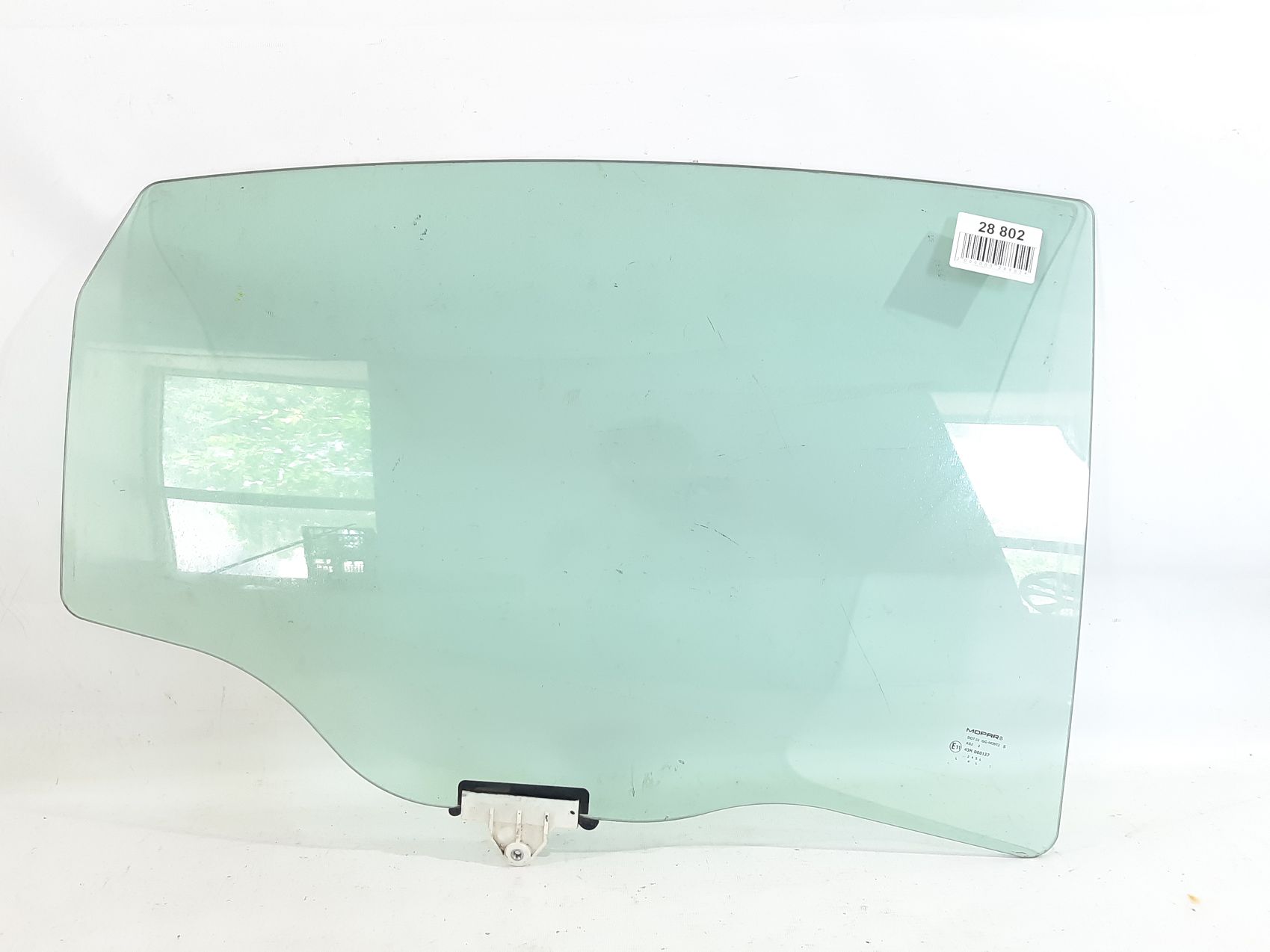 Dart. Стекло двери задней правой Dodge Dart 2013-2019 68082404AB Dodge Dart Dart. Стекло двери задней правой Dodge Dart 2013-2019 68082404AB Dodge Dart