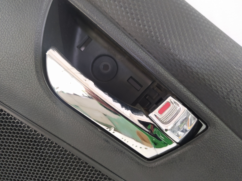 Veloster Карта дверей задньої правої Hyundai Veloster 2012-2017 833082V000RY Hyundai Veloster 10