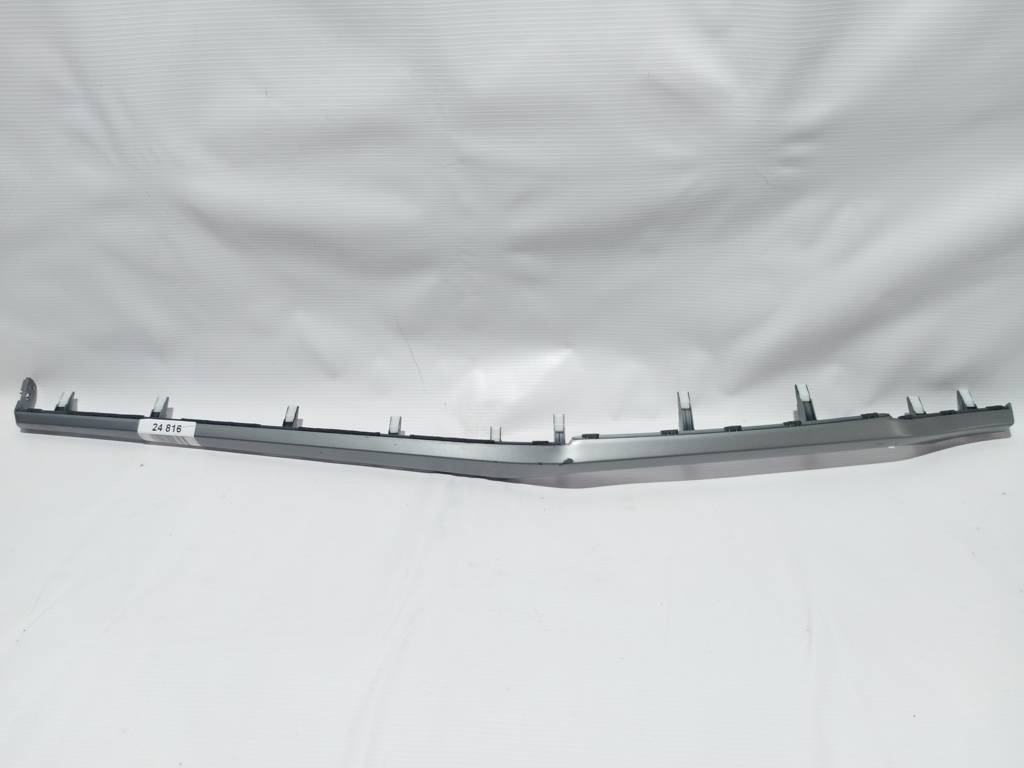 Elantra. Накладка торпеди права декоративна Hyundai Elantra 2017-2018 84790F2000UN5 Hyundai Elantra