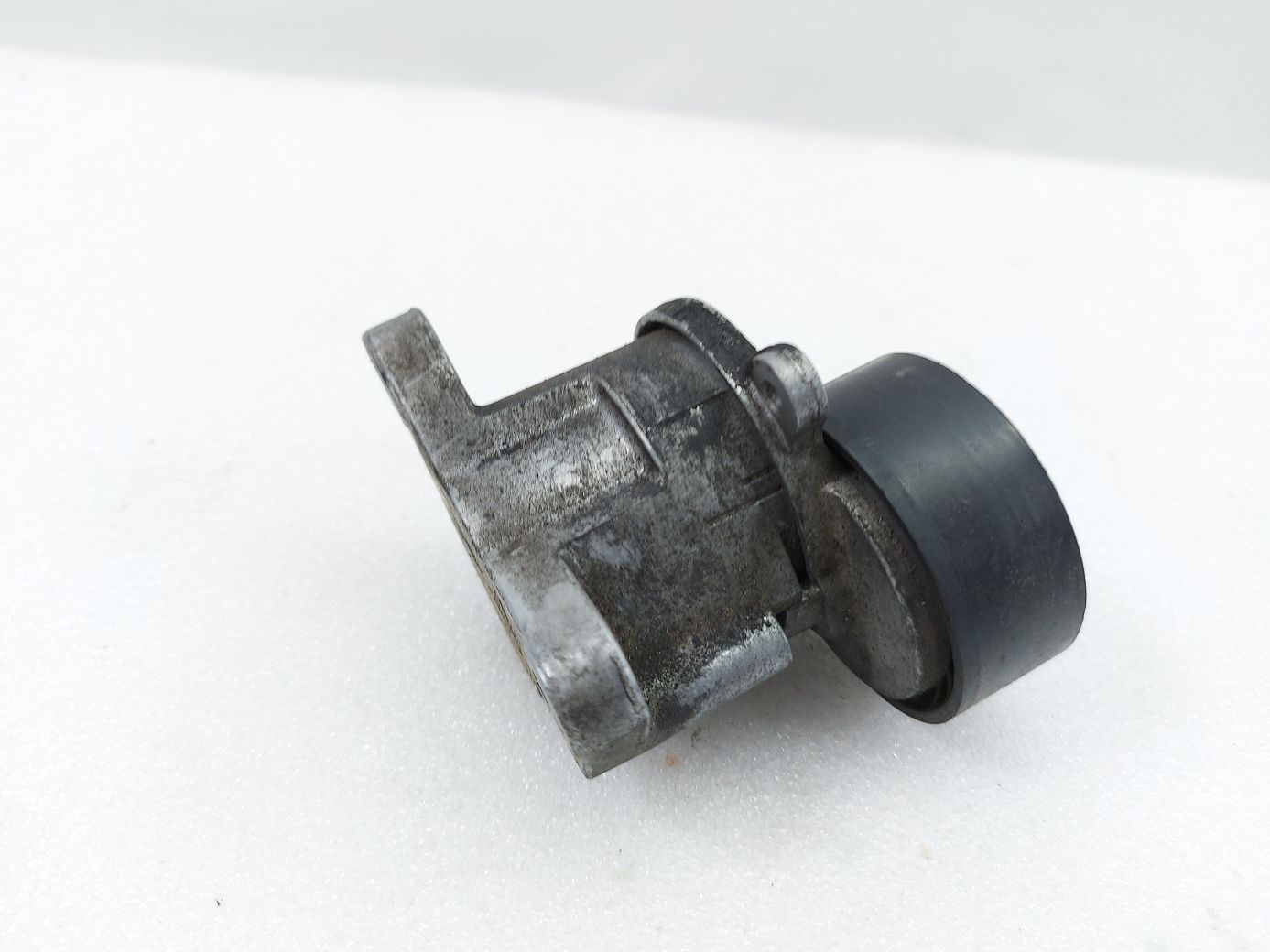 Journey Ролик натяжний Dodge Journey 2009-2020 4891595AE Dodge Journey 2 Journey Ролик натяжний Dodge Journey 2009-2020 4891595AE Dodge Journey 2