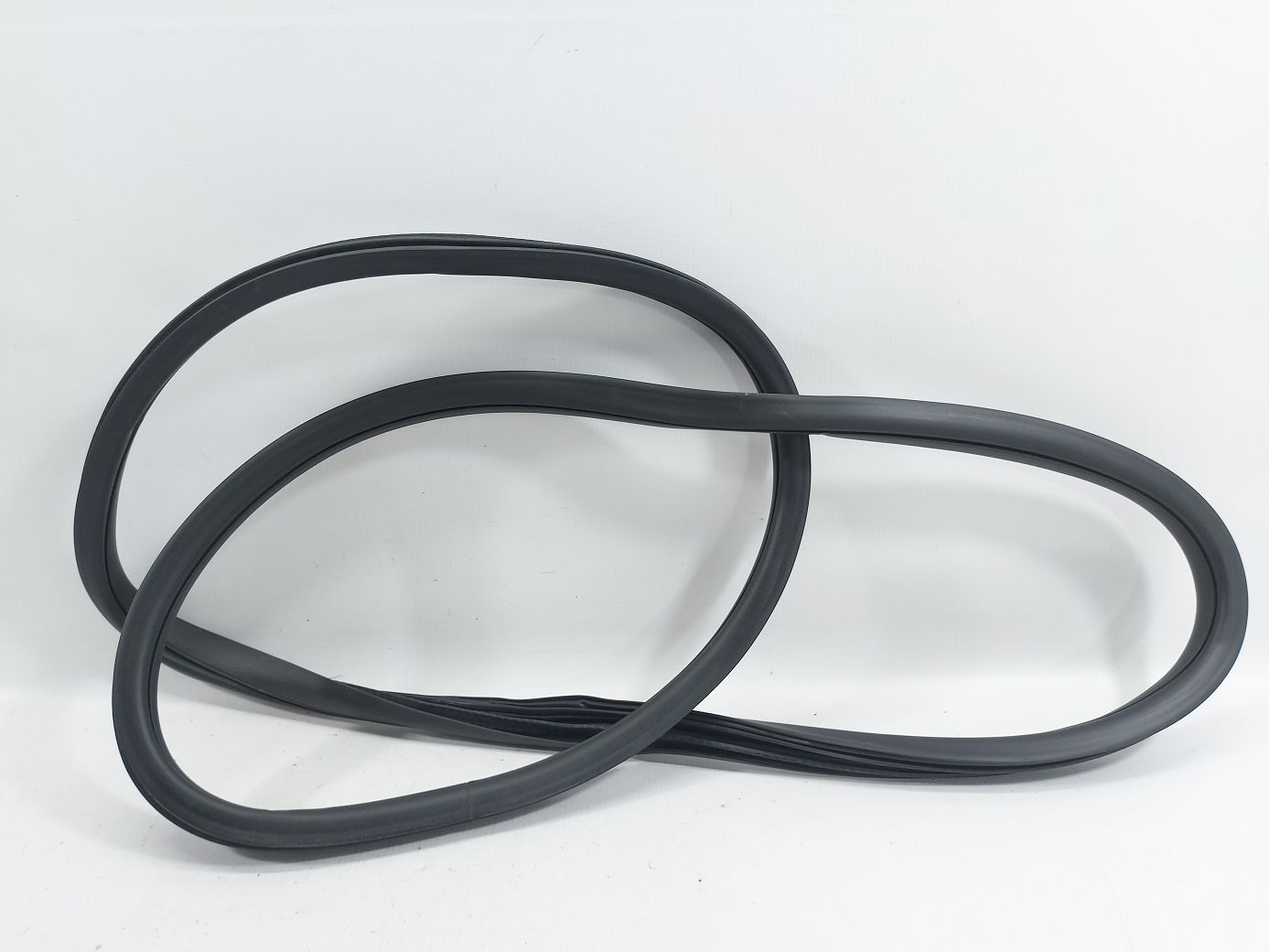 Ats Ущільнювальна гумка отвору дверей задньої лівої/правої Cadillac ATS 2013-2016 23124161 Cadillac ATS 2 Ats Ущільнювальна гумка отвору дверей задньої лівої/правої Cadillac ATS 2013-2016 23124161 Cadillac ATS 2