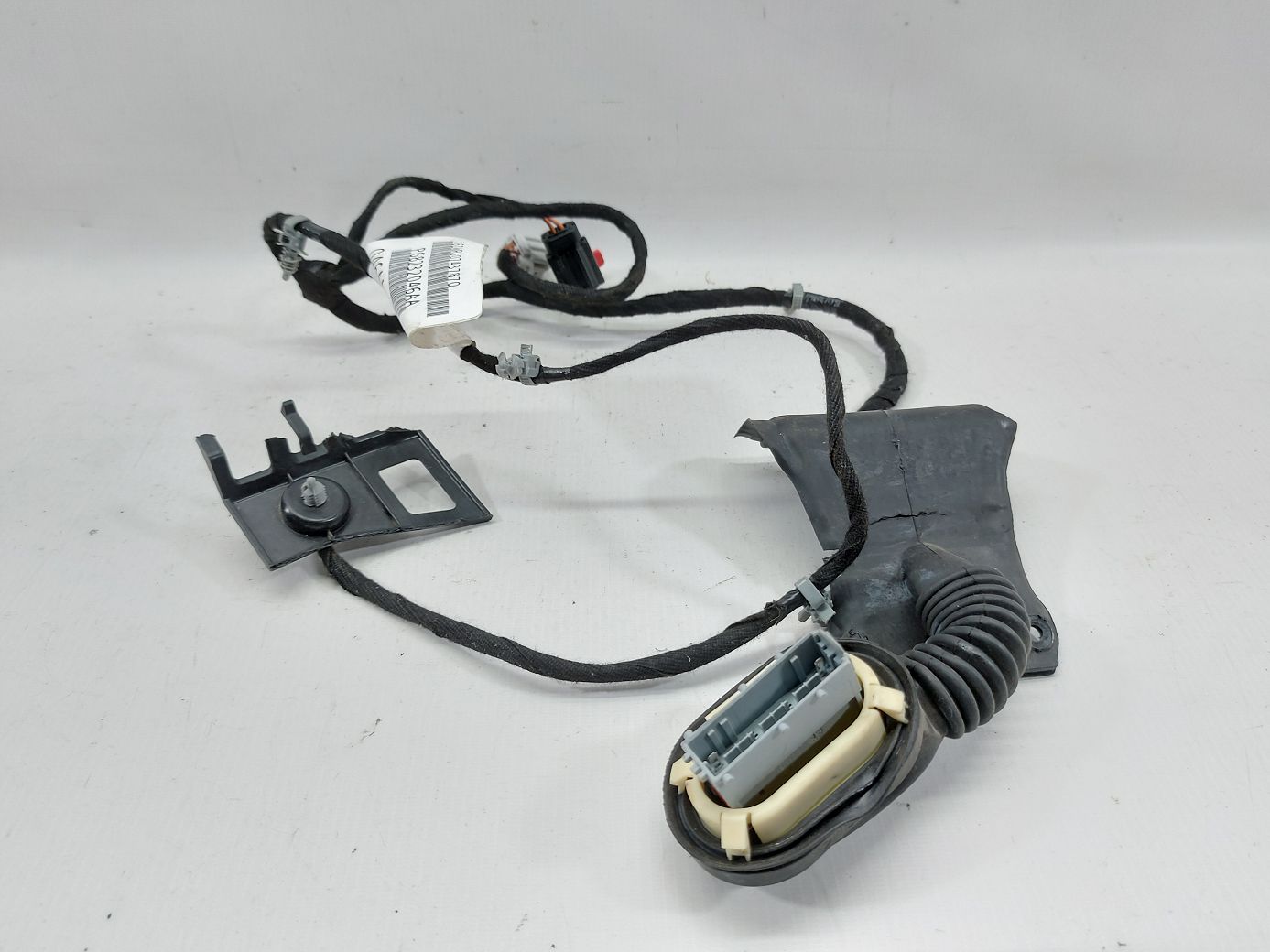 Dart Проводка дверей задньої лівої Dodge Dart 2015 68232046AA Dodge Dart 3