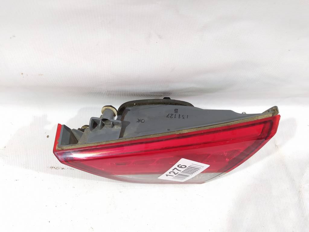Sonata Фонарь крышки багажника правый Hyundai Sonata 2009-2015 924043Q000 Hyundai Sonata 8