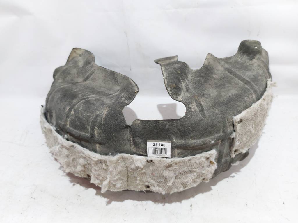 Passat s Підкрилок задній правий Volkswagen Passat S 2012-2016 561810972A Volkswagen Passat S 2